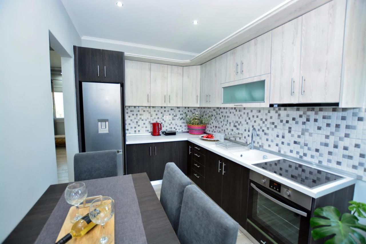 Blue North Luxury Apartment ลีเมนาส ภายนอก รูปภาพ